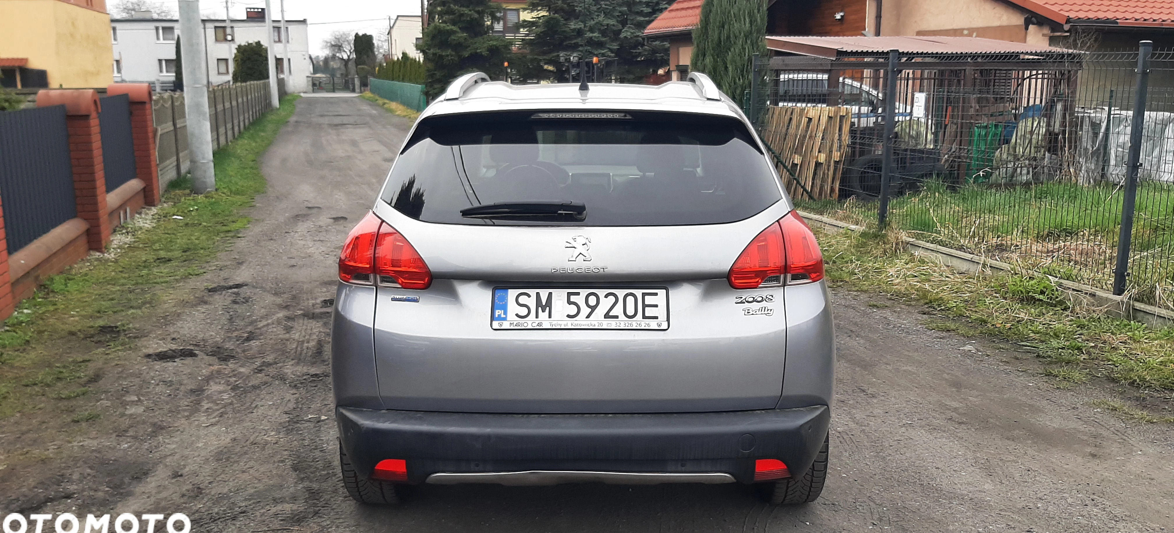 Peugeot 2008 cena 33999 przebieg: 193000, rok produkcji 2015 z Wyśmierzyce małe 301